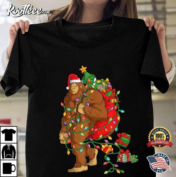 Bigfoot Sasquatch Santa Hat Christmas T-Shirt