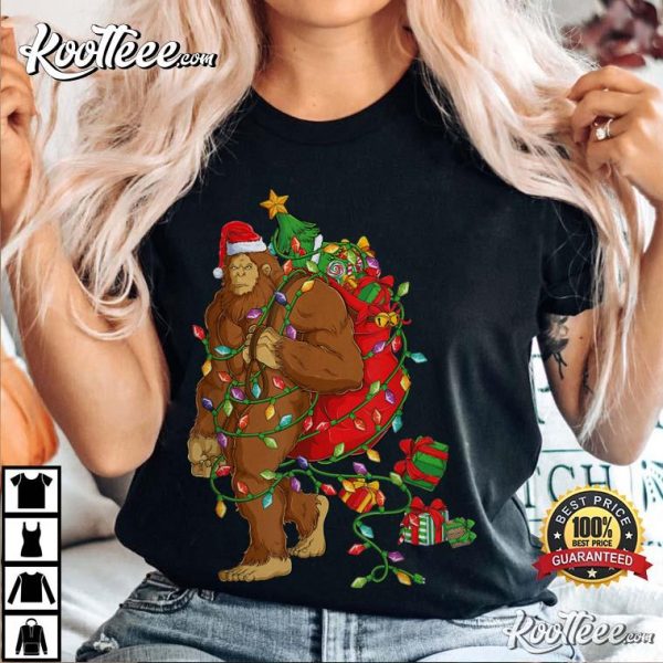 Bigfoot Sasquatch Santa Hat Christmas T-Shirt