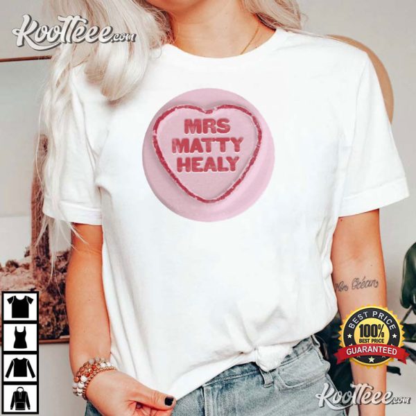 Mrs Matty Healy The 1975 Inspired Art T-shirt